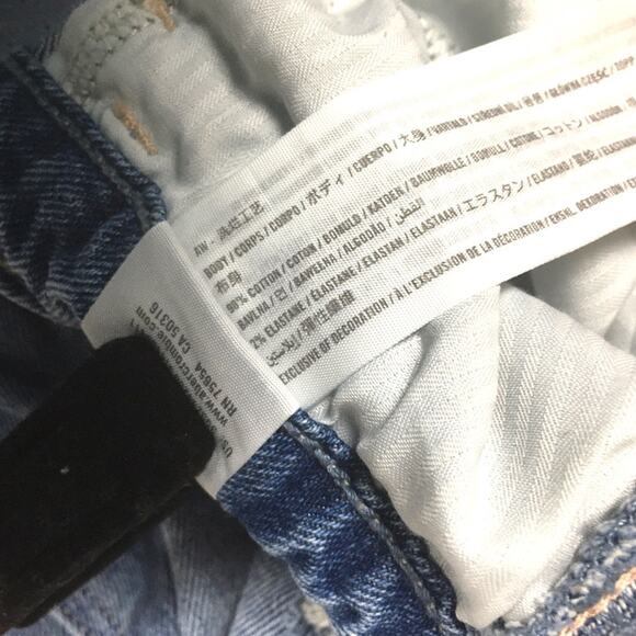 Hollister Mom Jeans Curvy High-Rise Light Wash Blue Denim Distressed Juniors 3S - Picture 6 of 12